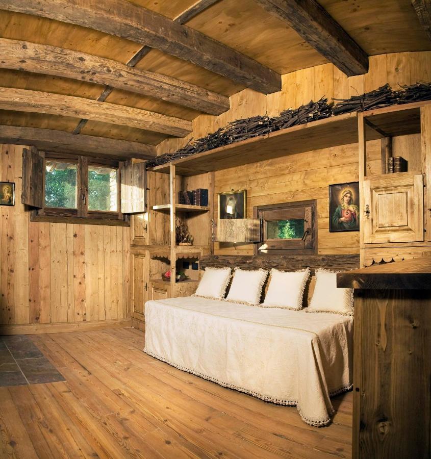 Chalet Euthalia Restaurant & Suites San Giacomo in Paludo Zewnętrze zdjęcie