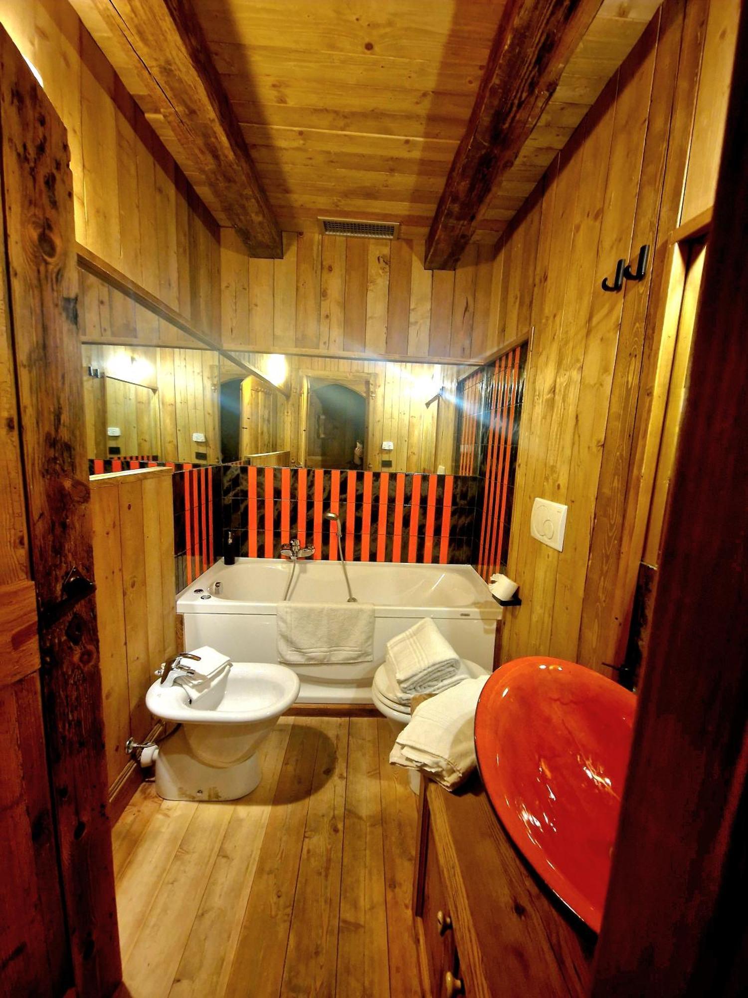 Chalet Euthalia Restaurant & Suites San Giacomo in Paludo Zewnętrze zdjęcie