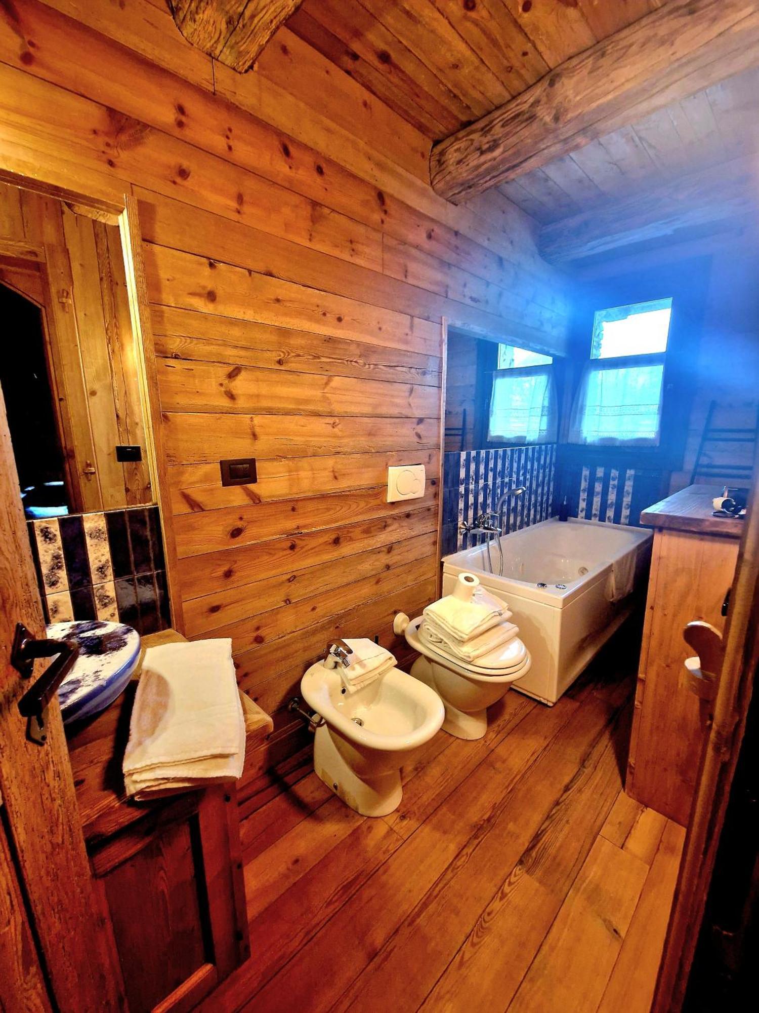 Chalet Euthalia Restaurant & Suites San Giacomo in Paludo Zewnętrze zdjęcie
